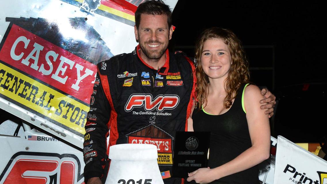 Brian Brown Hustles to Victory at the Belleville High Banks