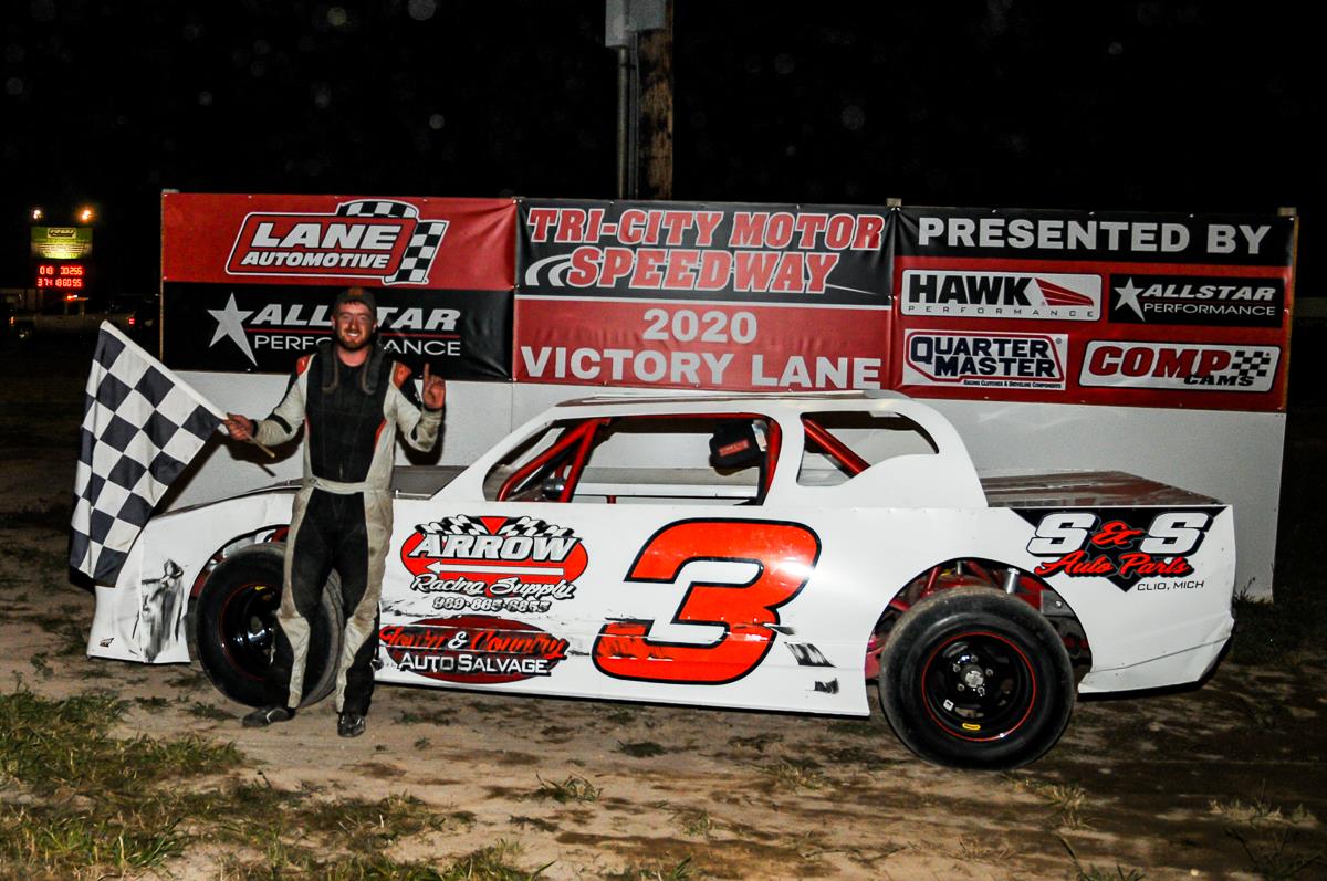 Stemler Holds of Marcoullier in Challange Series Race at Tri-City