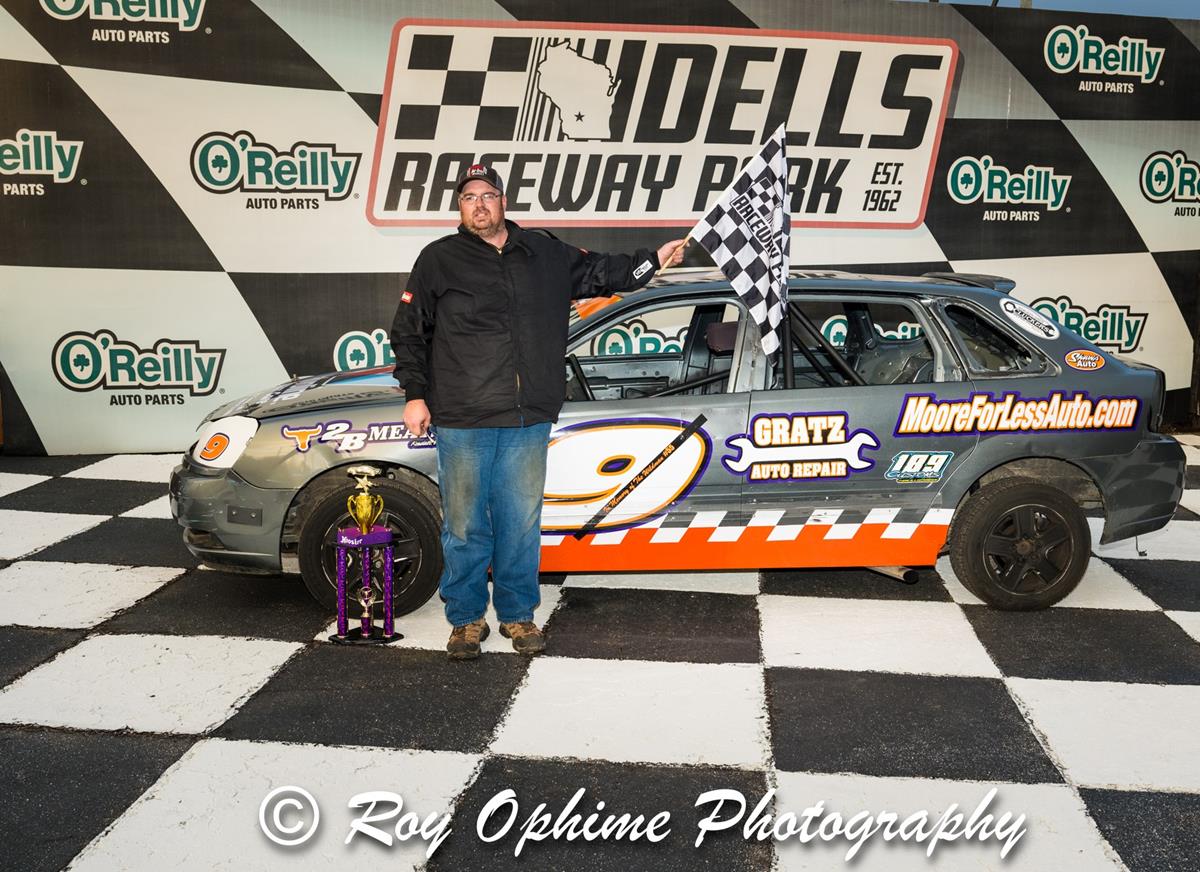 MATT MOORE CAPTURES SIXER NATION STREET STOCK WIN