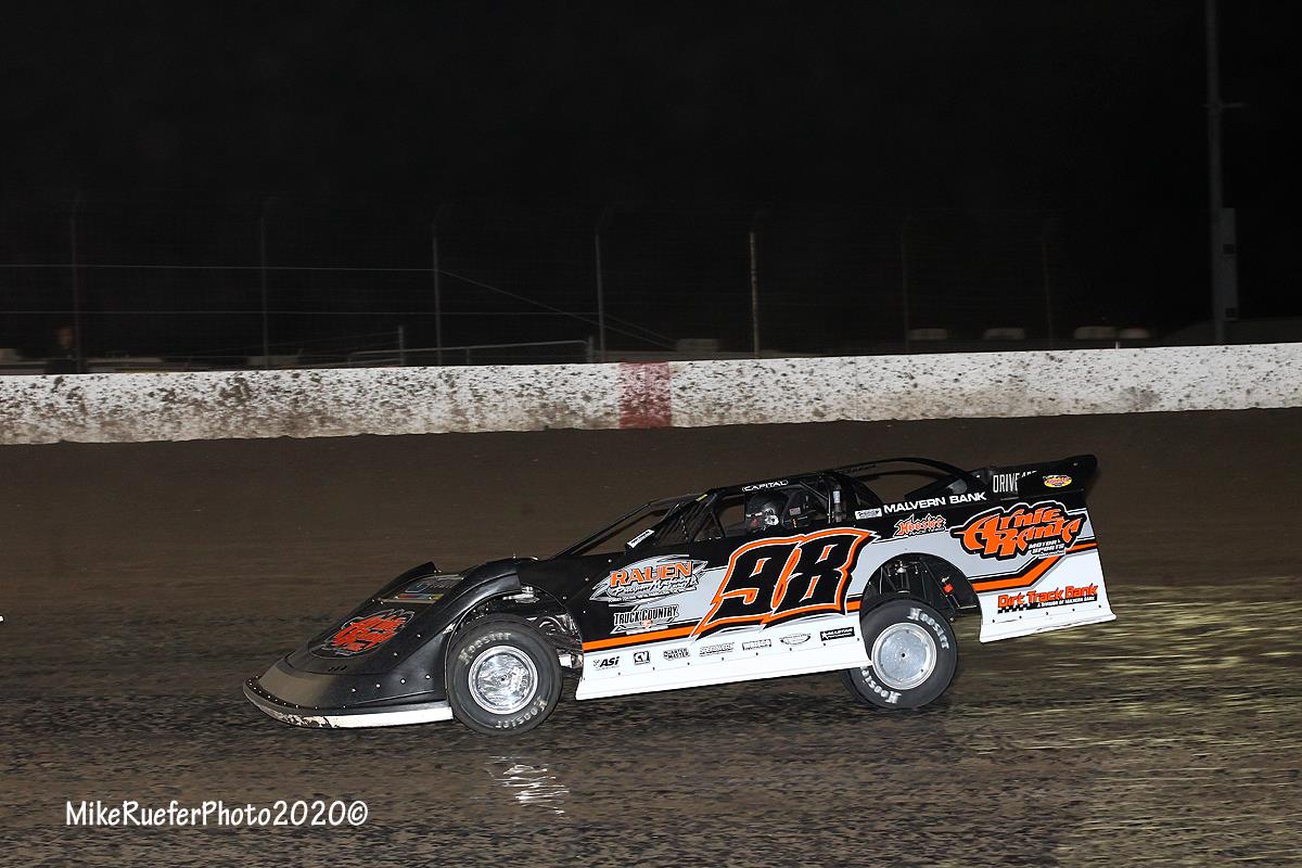 Jason Rauen wins Yankee Dirt Track Classic