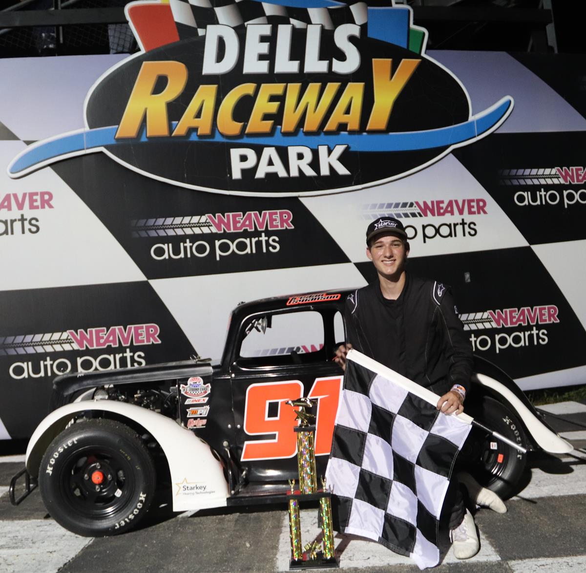 Swanson Claims Starkey Night in INEX Legends