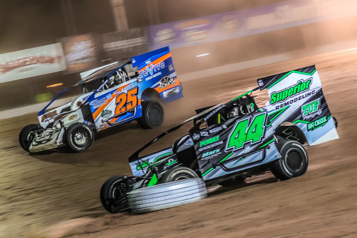 STSS Race Day: Outlaw Speedway Outlaw Showdown™ Storylines, Stars & Sleepers