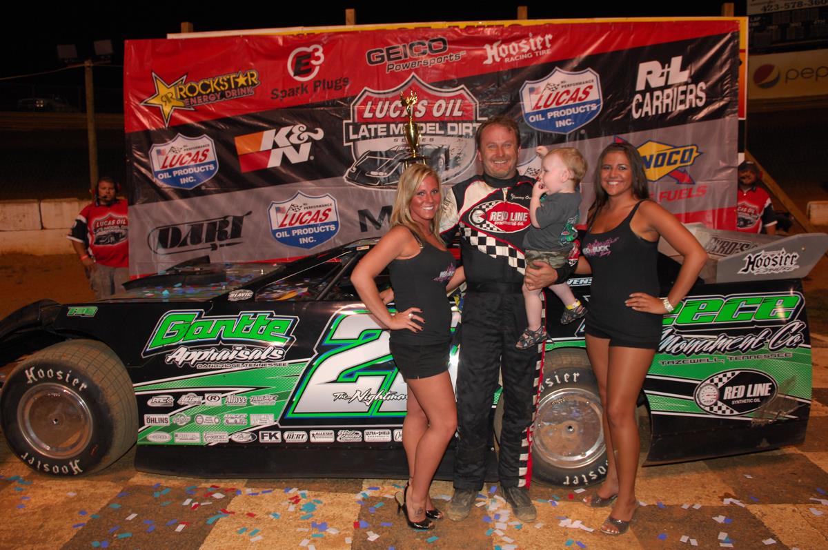 Owens Passes Schlieper on White Flag Lap for Night One “Scorcher 100” Presented by Reece Monument Co. Win at Volunteer Speedway
