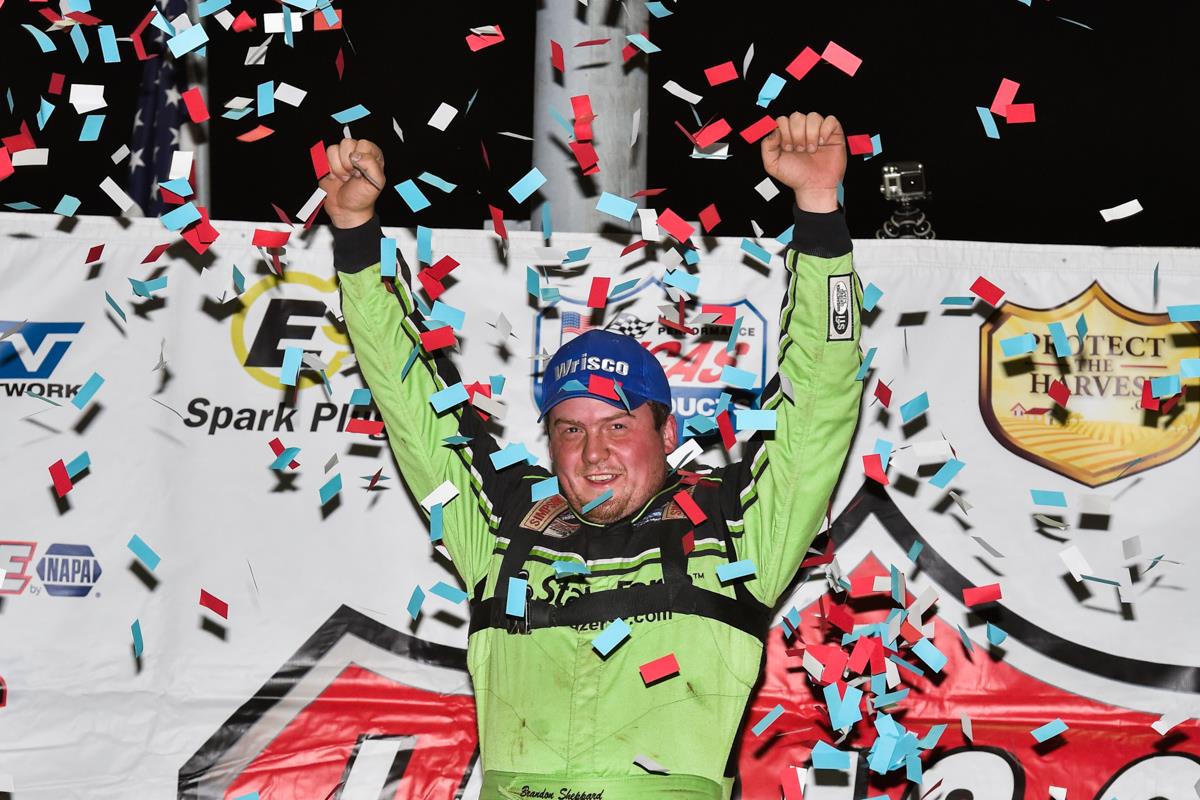 Sheppard Defends Home Turf; Wins Spring Shootout at LaSalle