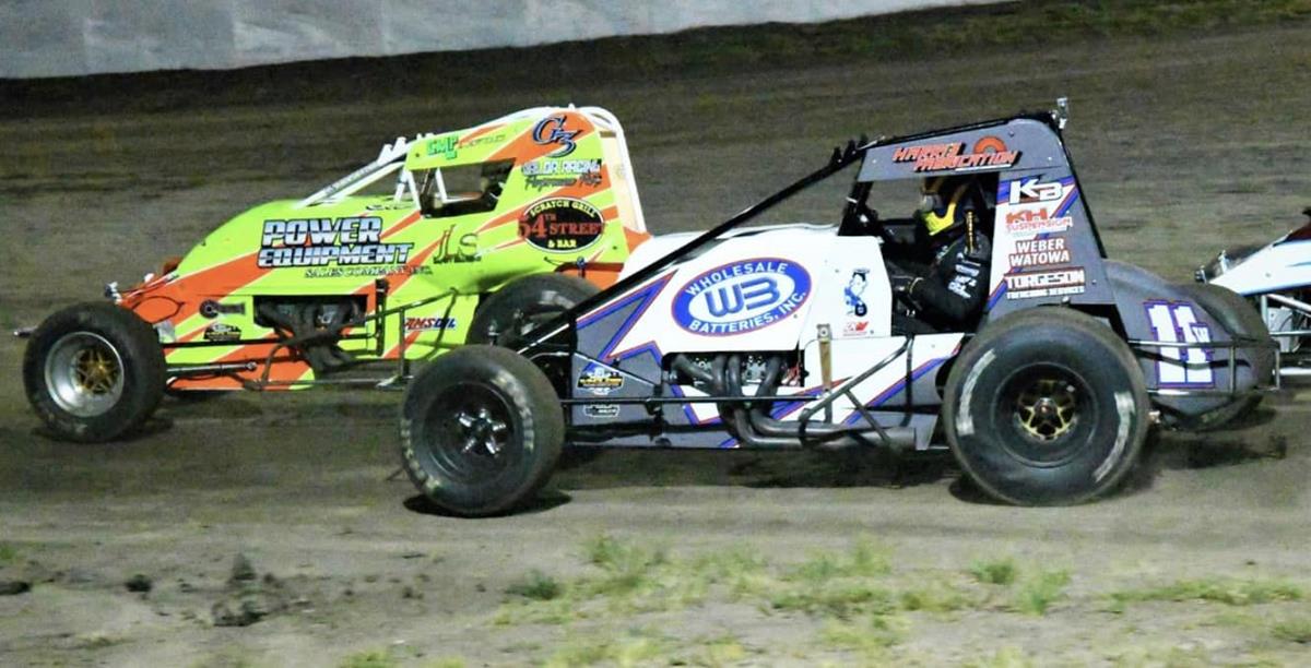 Burks Wins Third Straight At I-35!