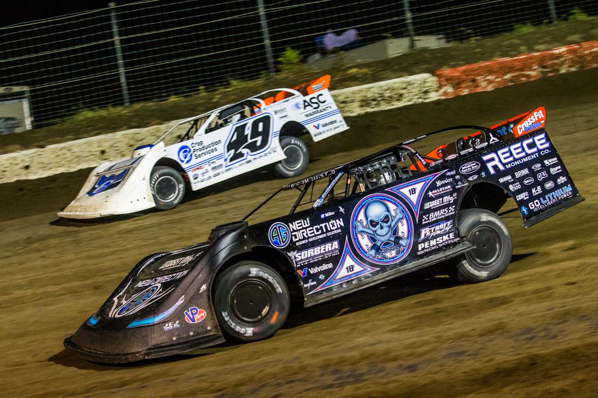 Davenport Edges Bloomquist in a Photo Finish
