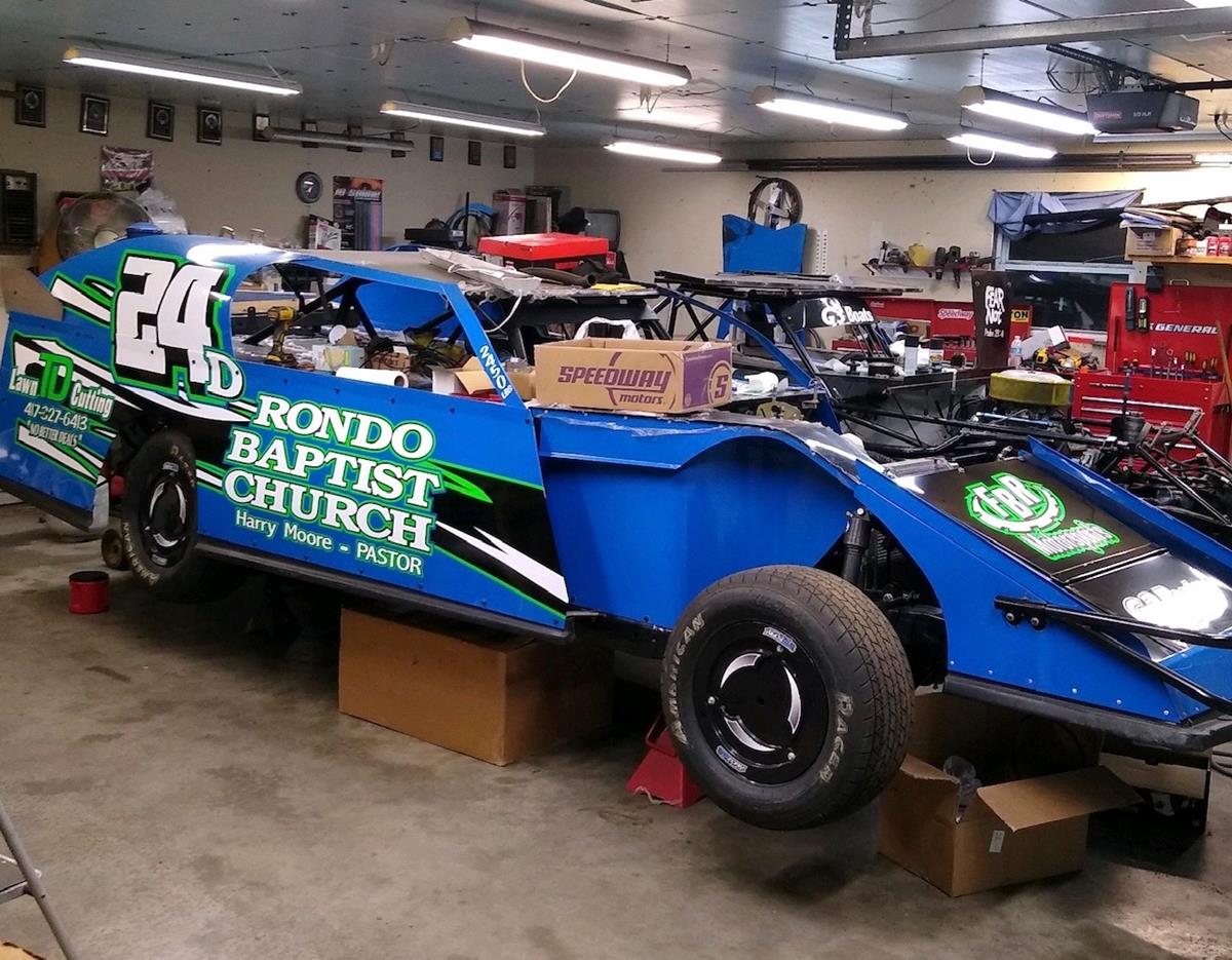 Lucas Oil Speedway Preseason Spotlight: Racing's in the blood of USRA Modified veteran Fellers