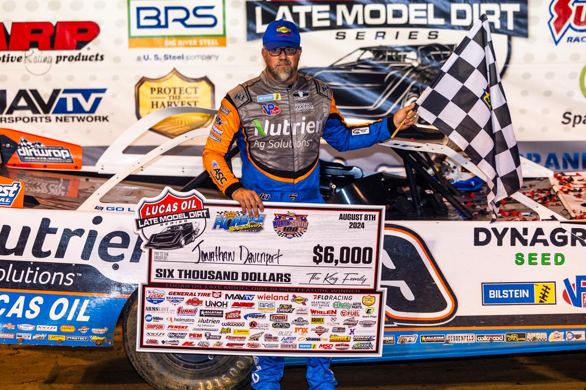 Davenport and Thornton Take Thursday Night Preliminaries at Florence