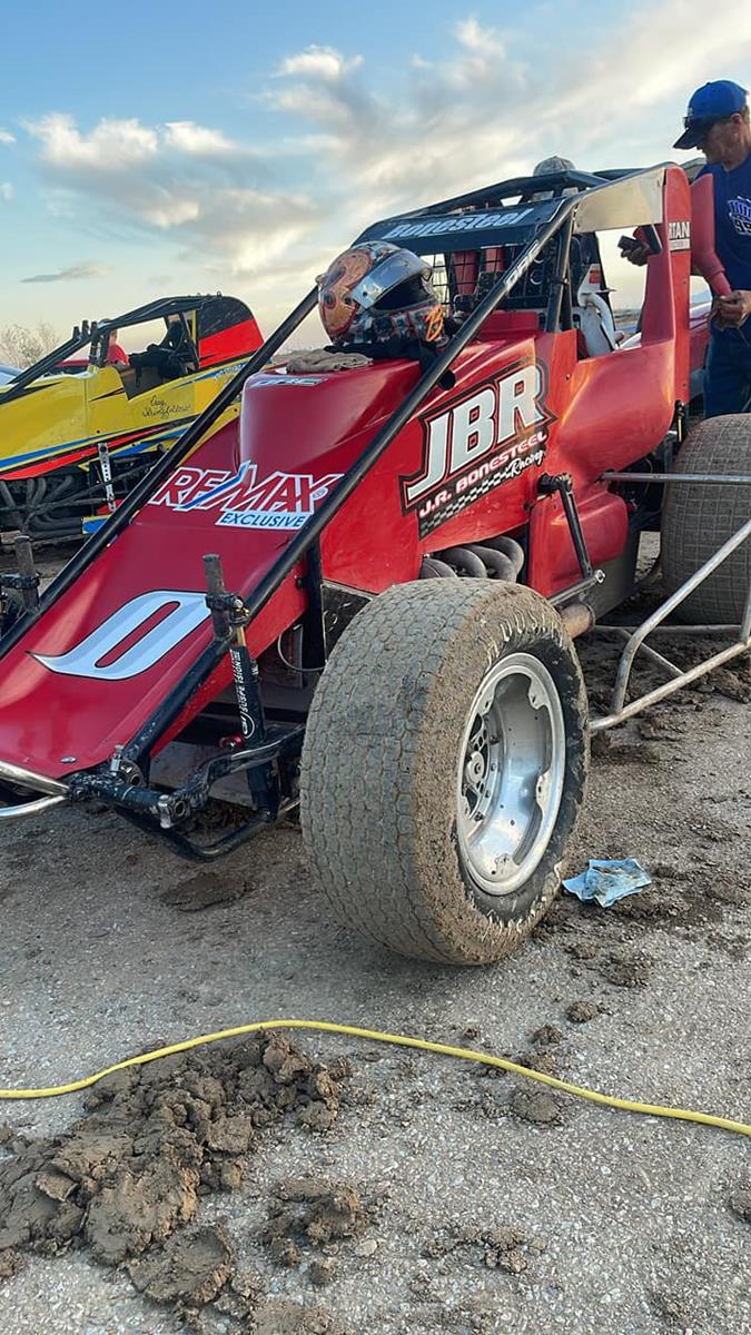 JR Bonesteel Banks Victory at Sandia Speedway with POWRi NMMRA
