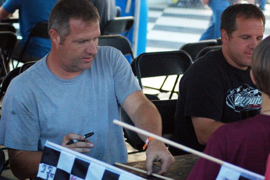 Sullivan second at Batesville Motor Speedway