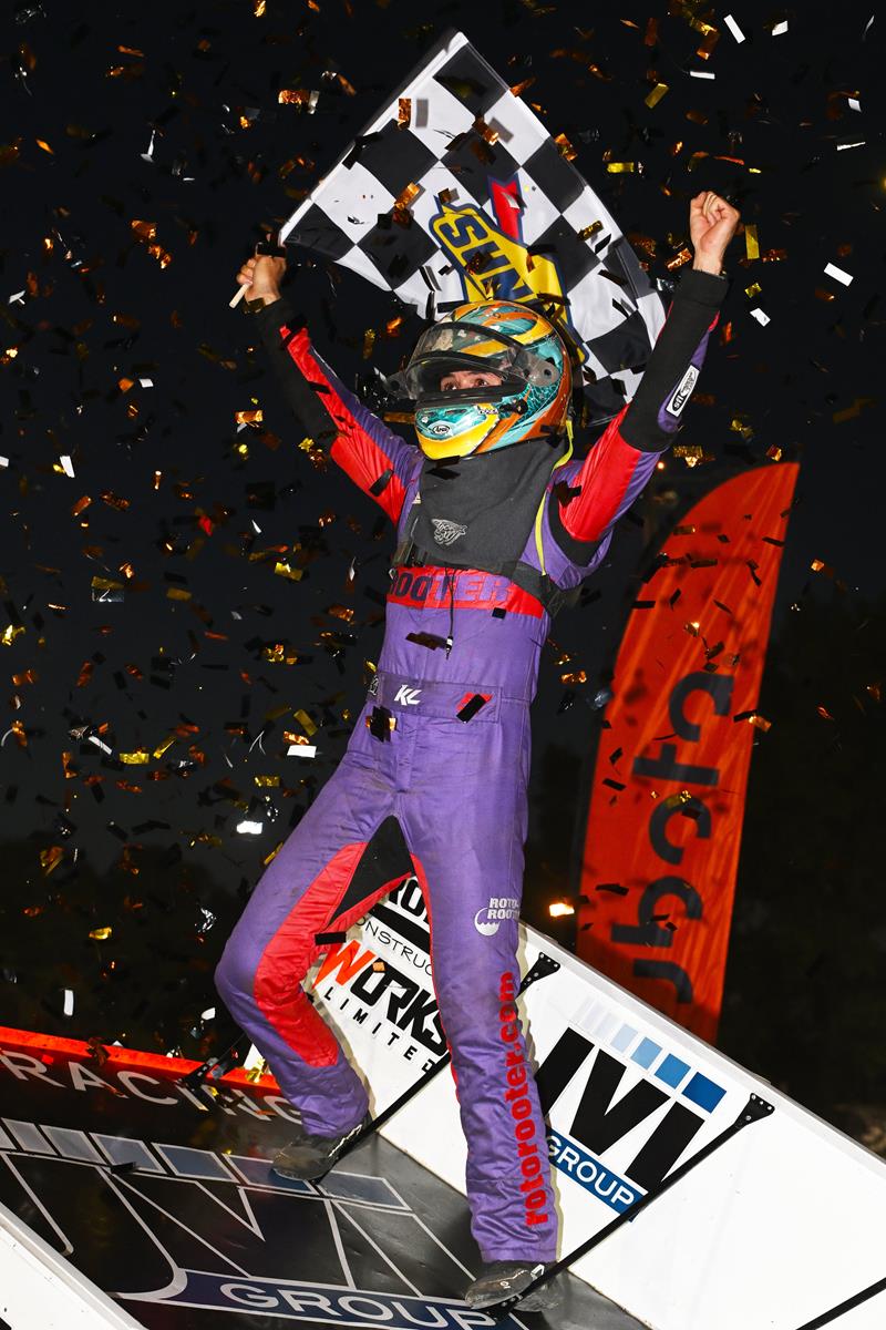 EAGLE ICON: Kyle Larson Stays Undefeated in Eagle, Nebraska, Beats Macedo & Sweet for $55,555