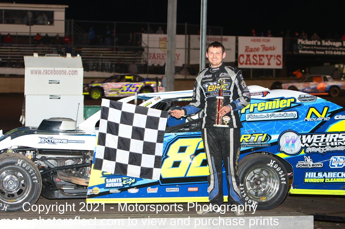 McBirnie by a nose in thrilling Modified victory