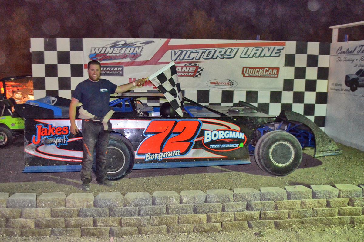 Kids Night at Winston Speedway Crowns Seven Feature Winners