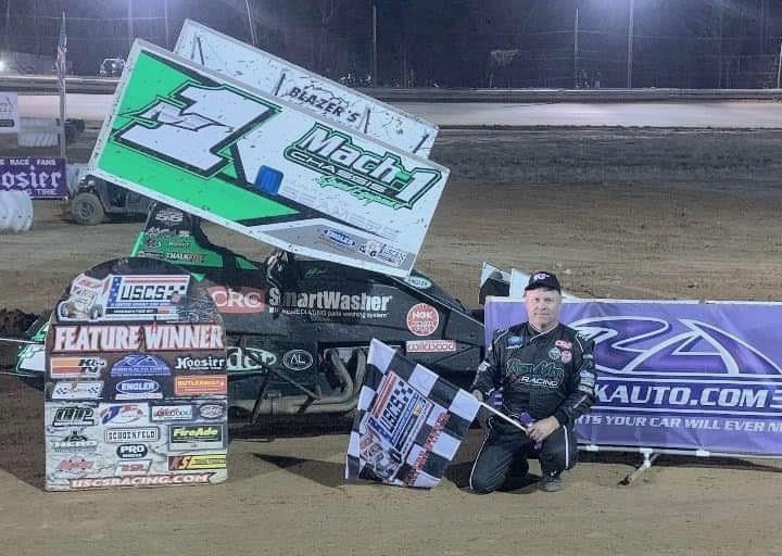 Sunbury, Pennsylvania's Mark Smith won his third USCS Outlaw Thunder Tour presented by K&N Filters of the 2021 season