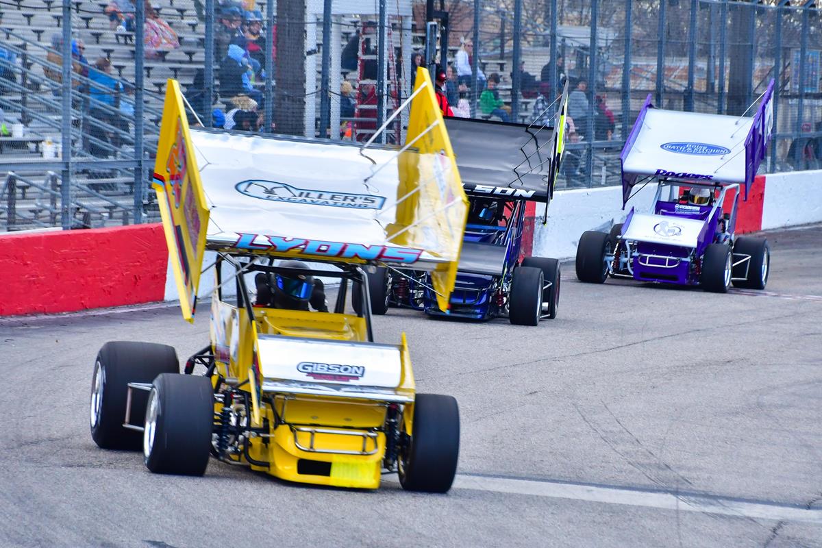 Lyons Roars to Victory on Rough and Tumble Saturday