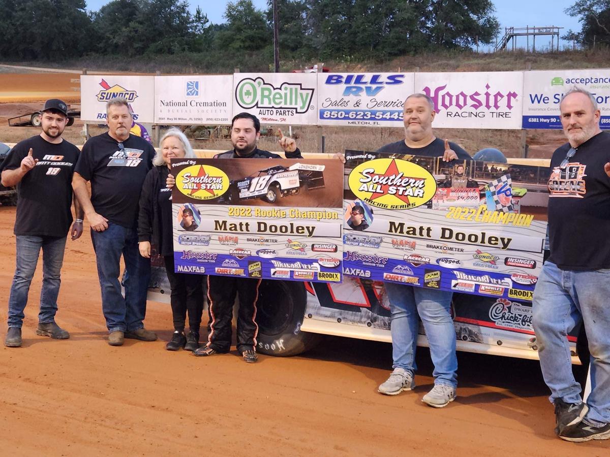 Matt collecting his Southern All Star Series championship at Southern Raceway on November 26th.