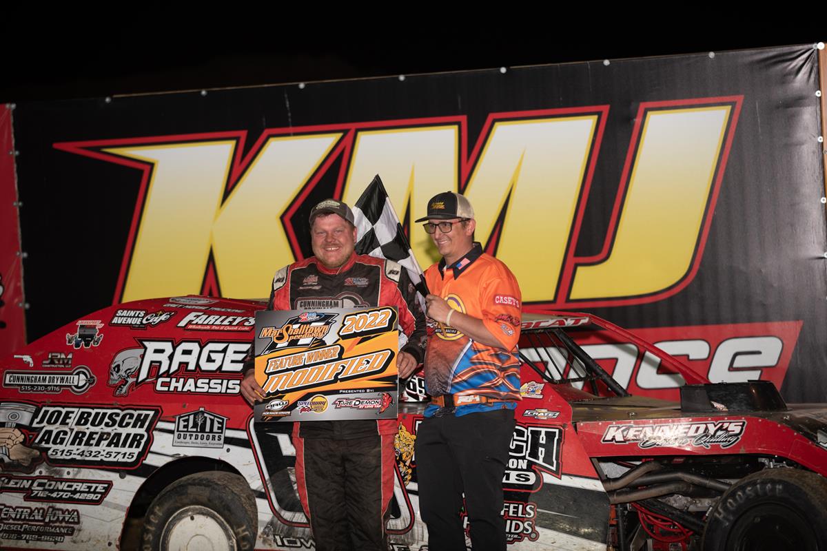 Logue Logs First Career Modified Win at the Marshalltown High Banks