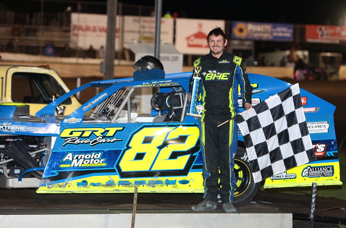 McBirnie, Smith, Pestotnik, Gifford and George See Checkers on Cold Night at Boone Speedway