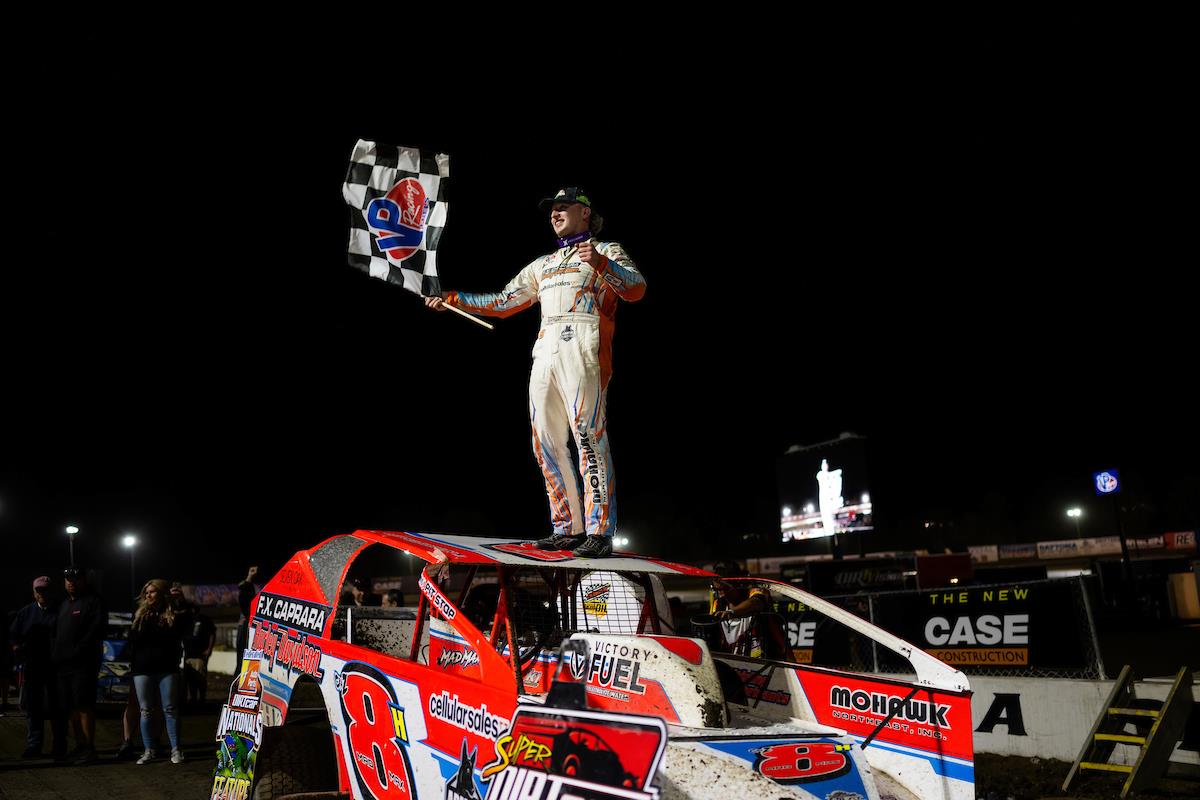 Max McLaughlin takes Super DIRTcar Series opener at Volusia