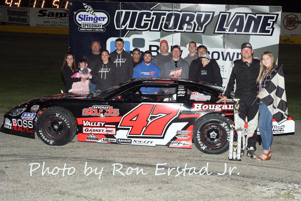 Casey Johnson scores first Super Late Model Feature win in WABAM 75
