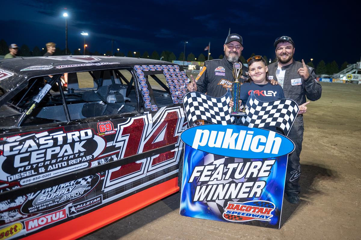 CASTRO KICKS OFF MEMORIAL DAY WEEKEND IN VICTORY LANE