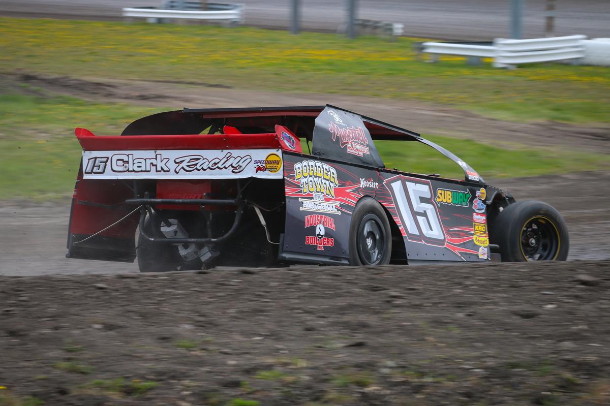 A sign of summer: Red River Valley Speedway hosts pre-season practice