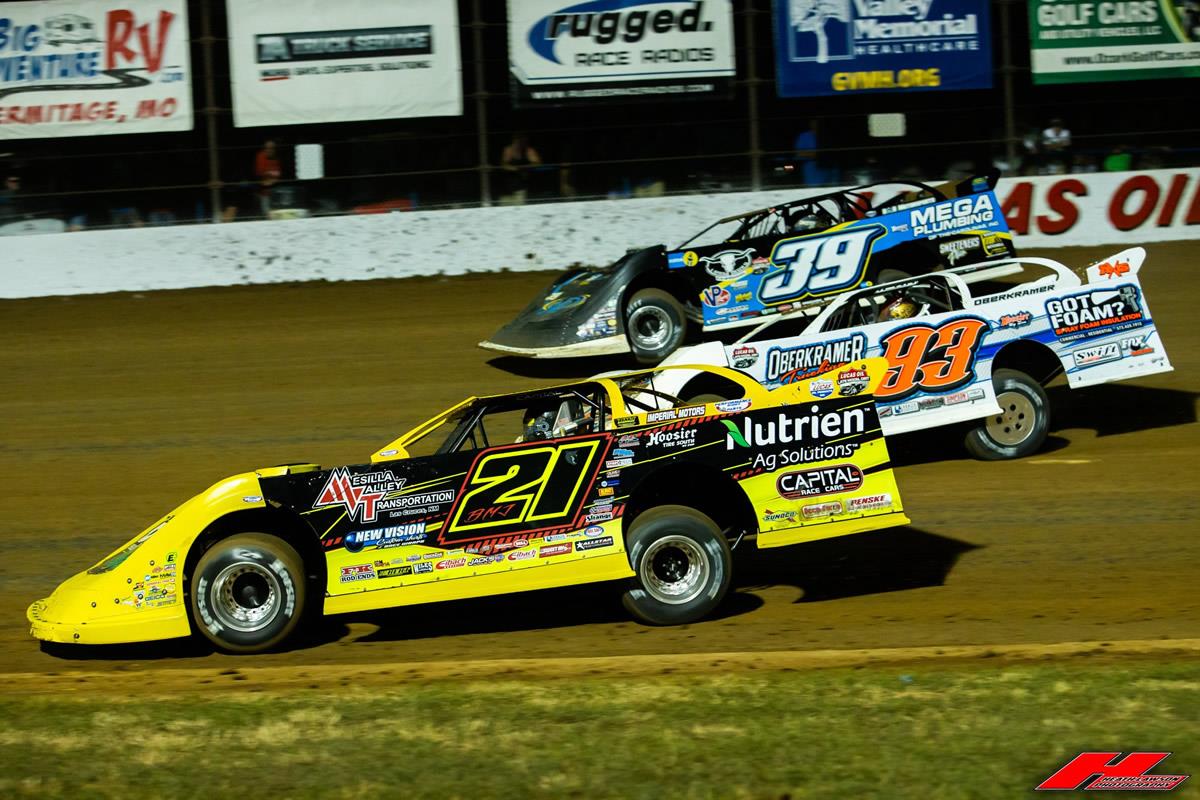 Moyer Jr. scores runner-up finish in NAPA Know How 50