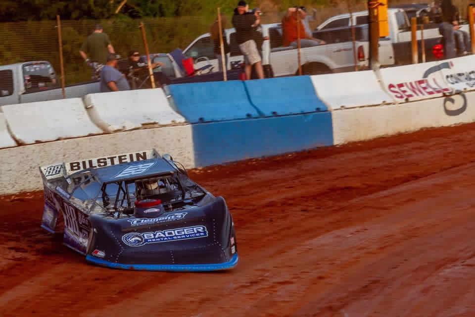 Mechanical issues arise at Laurens County Speedway