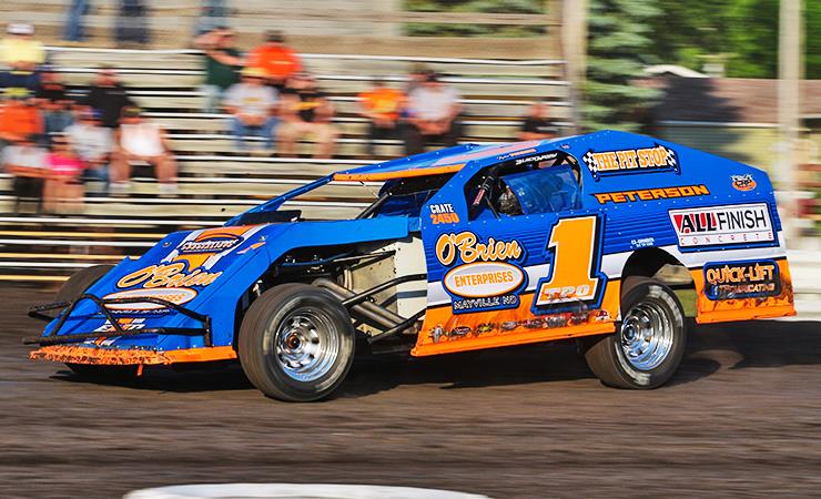 Peterson Edges out Petermann for Second NCR Win of 2017