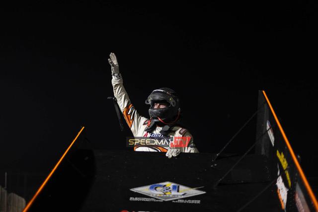Perry ends ASCS Frontier drought, takes Montana Roundup finale
