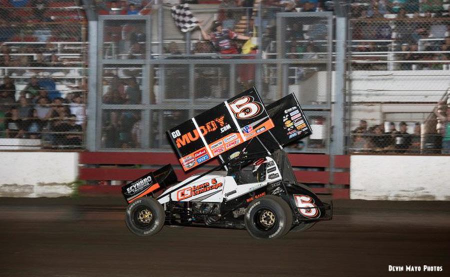 Gravel passes Stewart late at Thunderbowl