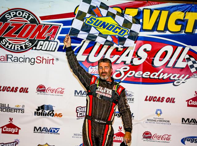 Johnson captures USRA Modified win in Lucas Oil Speedway spotlight feature as Wells, Fennewald, Gillmore also prevail
