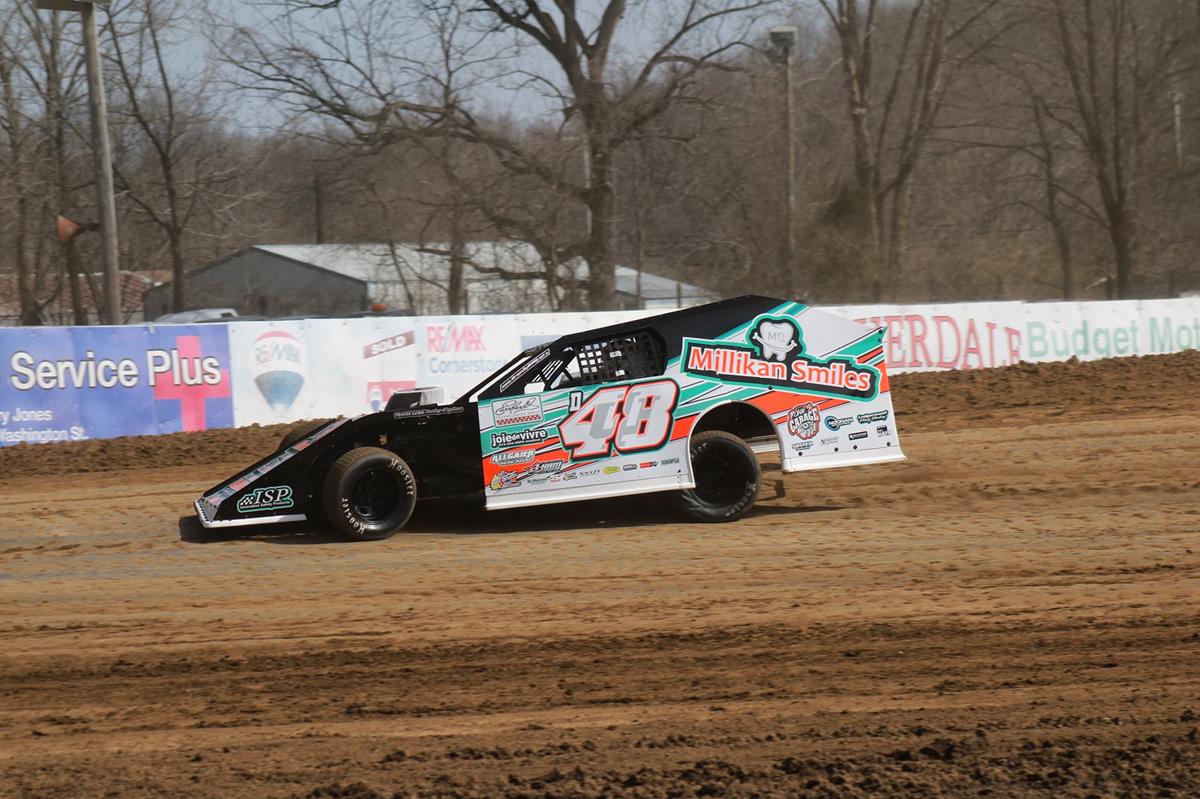 Derek Groomer tops Paragon field