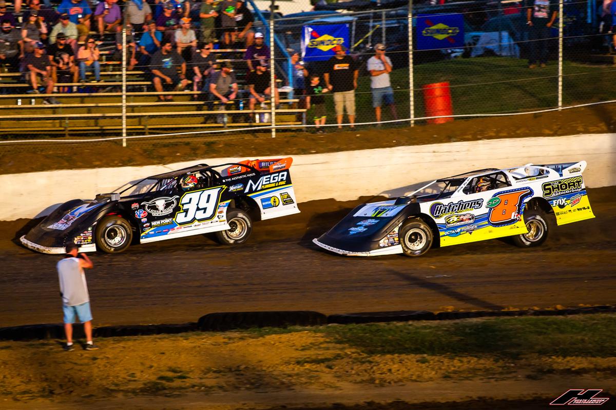Dustin Linville attends North/South weekend at Florence