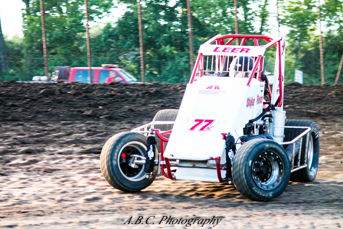 Leer set to return to Ventura Raceway for the 76th Turkey Night Grand Prix