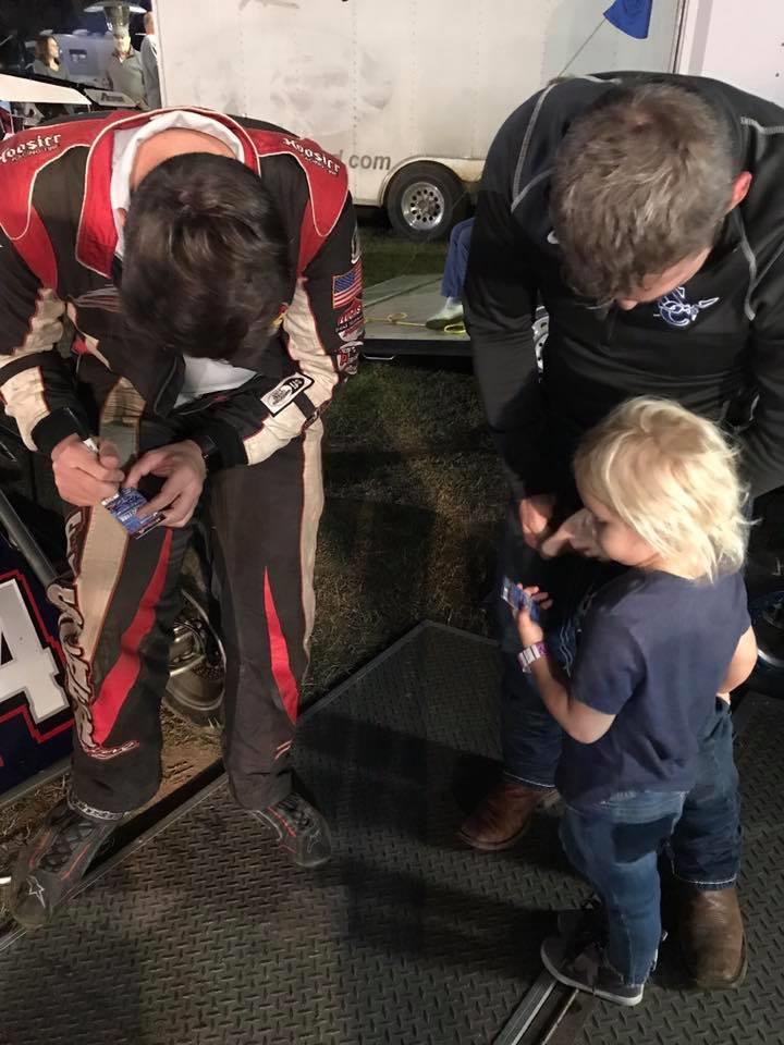 Fischer back on track at the Fall Fling