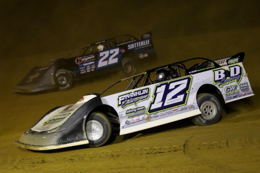Satterlee attends World of Outlaws doubleheader at Thunder Mtn
