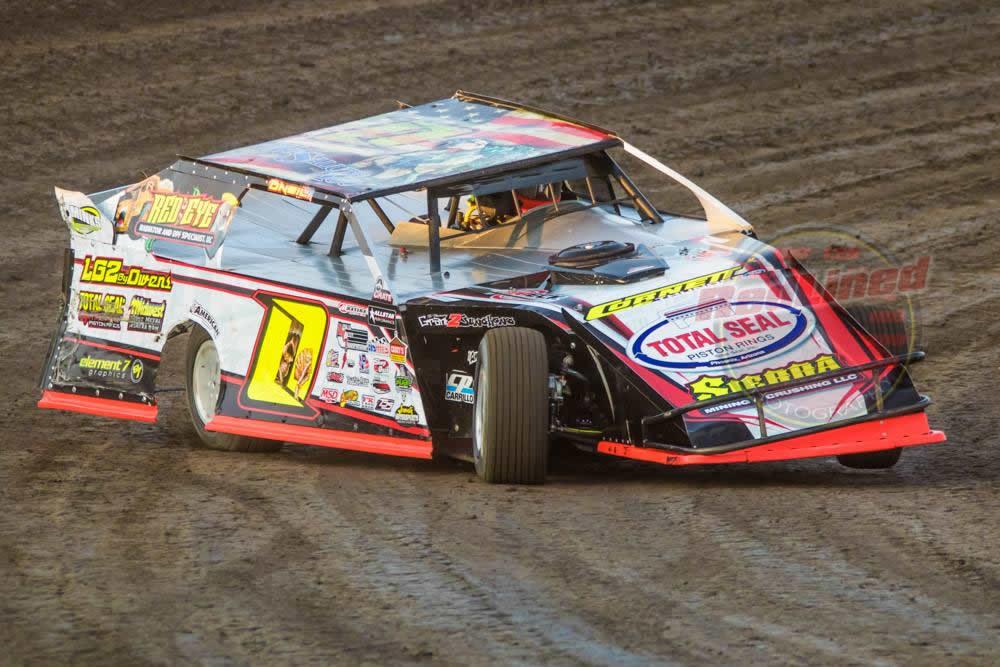 O'Neil Wins Local Show at Lakeside; Prepares for Kansas Tripleheader