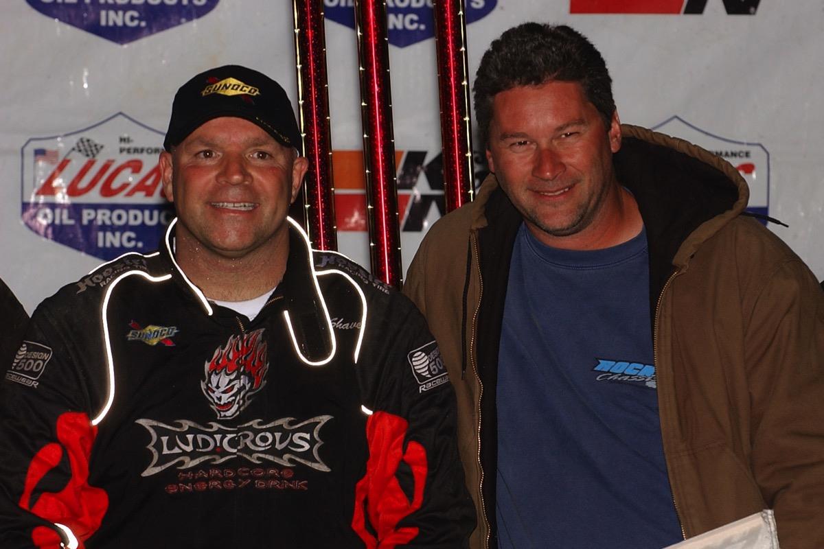 Steve Shaver Shows the Way in Winning $10,000 at East Bay in Lucas Oil Late Model Dirt Series Action