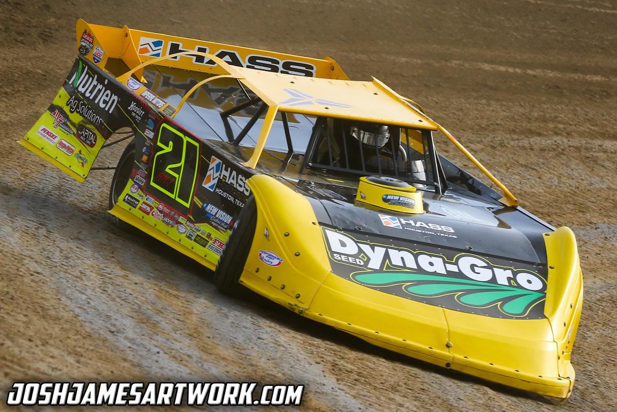 Moyer Jr. competes in Karl Chevrolet 50 at I-55