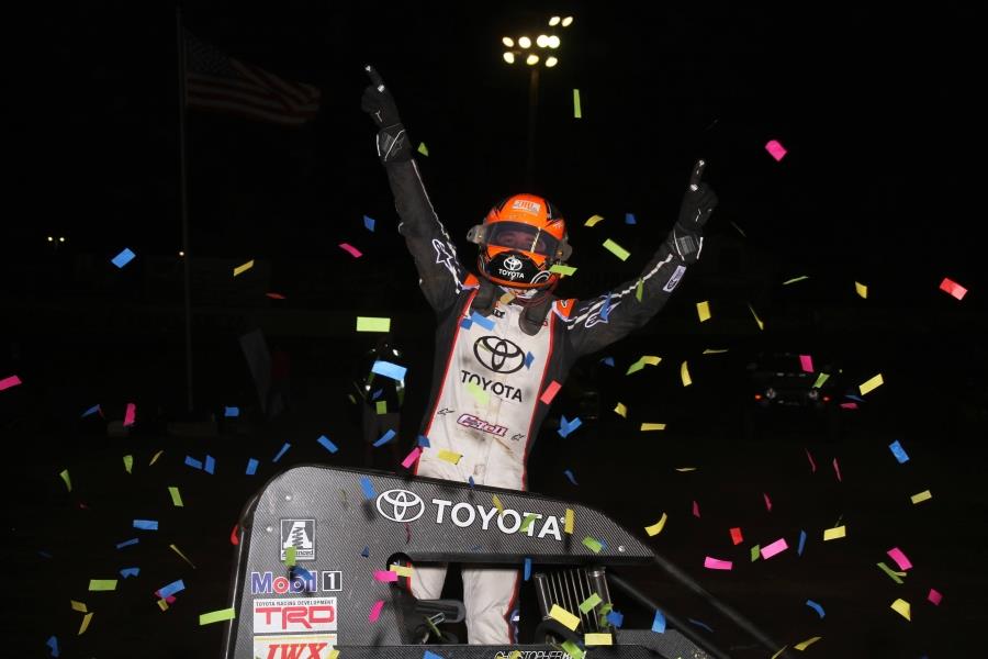 BELL OUTDUELS LARSON IN TURKEY NIGHT CLASSIC AT VENTURA