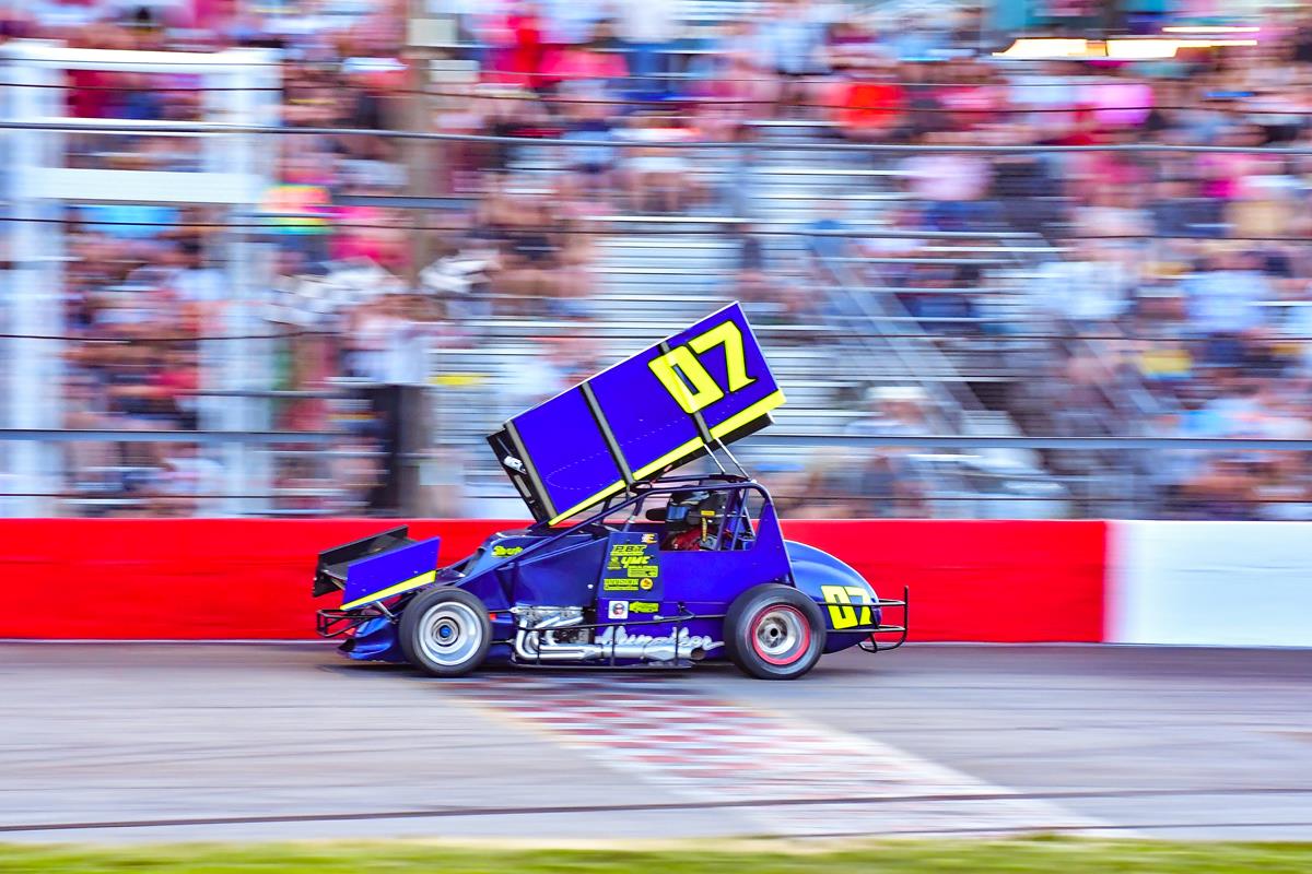 Nelson Speeds to Sprint Car Win