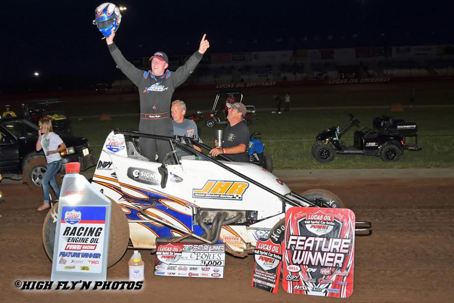 Boyles triumphs at Lucas Oil Speedway