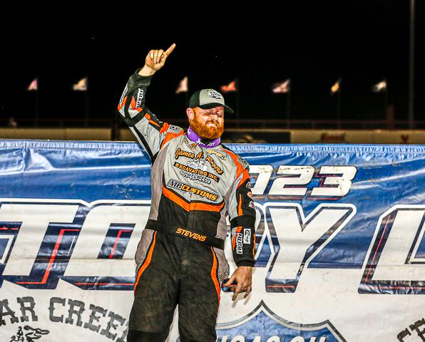 Stevens rolls to first career MLRA victory in Ron Jenkins Memorial opener at Lucas Oil Speedway