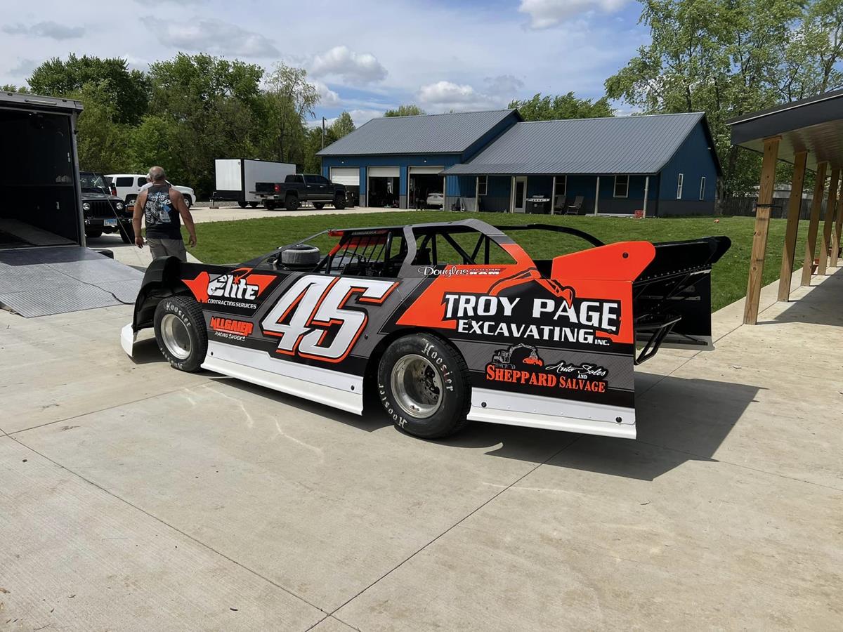 (2024 Racing Season Photos)