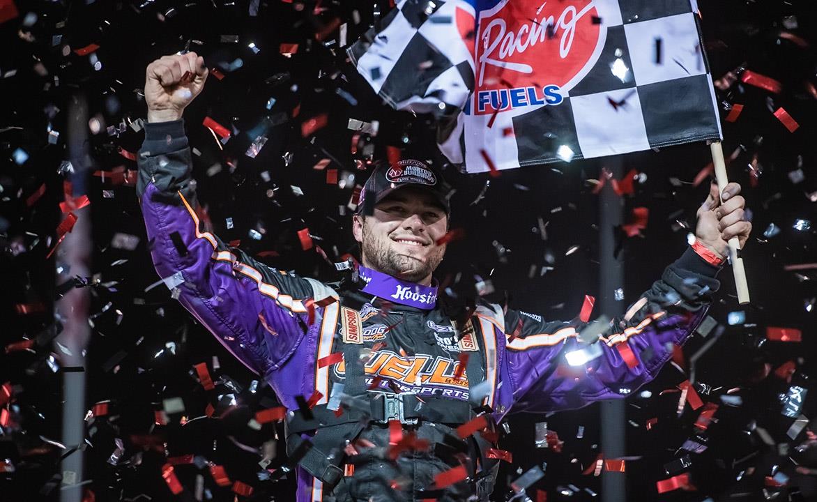Overton flies WOO Late Model checkers at Volusia