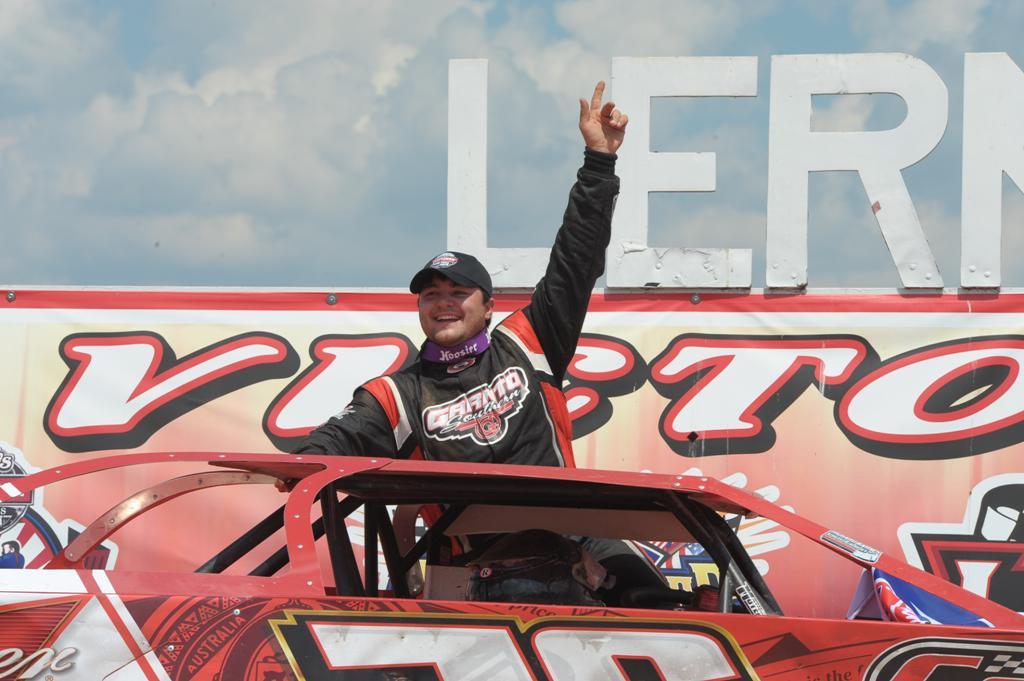 Overton breaks through - Firecracker 100 Saturday Afternoon Prelim Quick Results 6.25