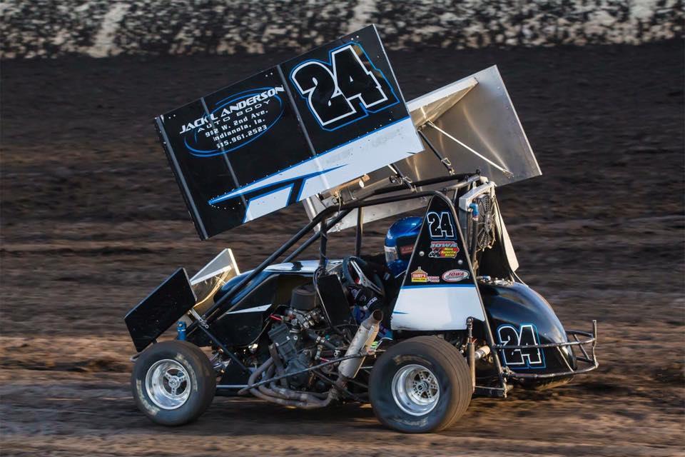 Husets Speedway
Photo Credit : Shannon Dyce Photography