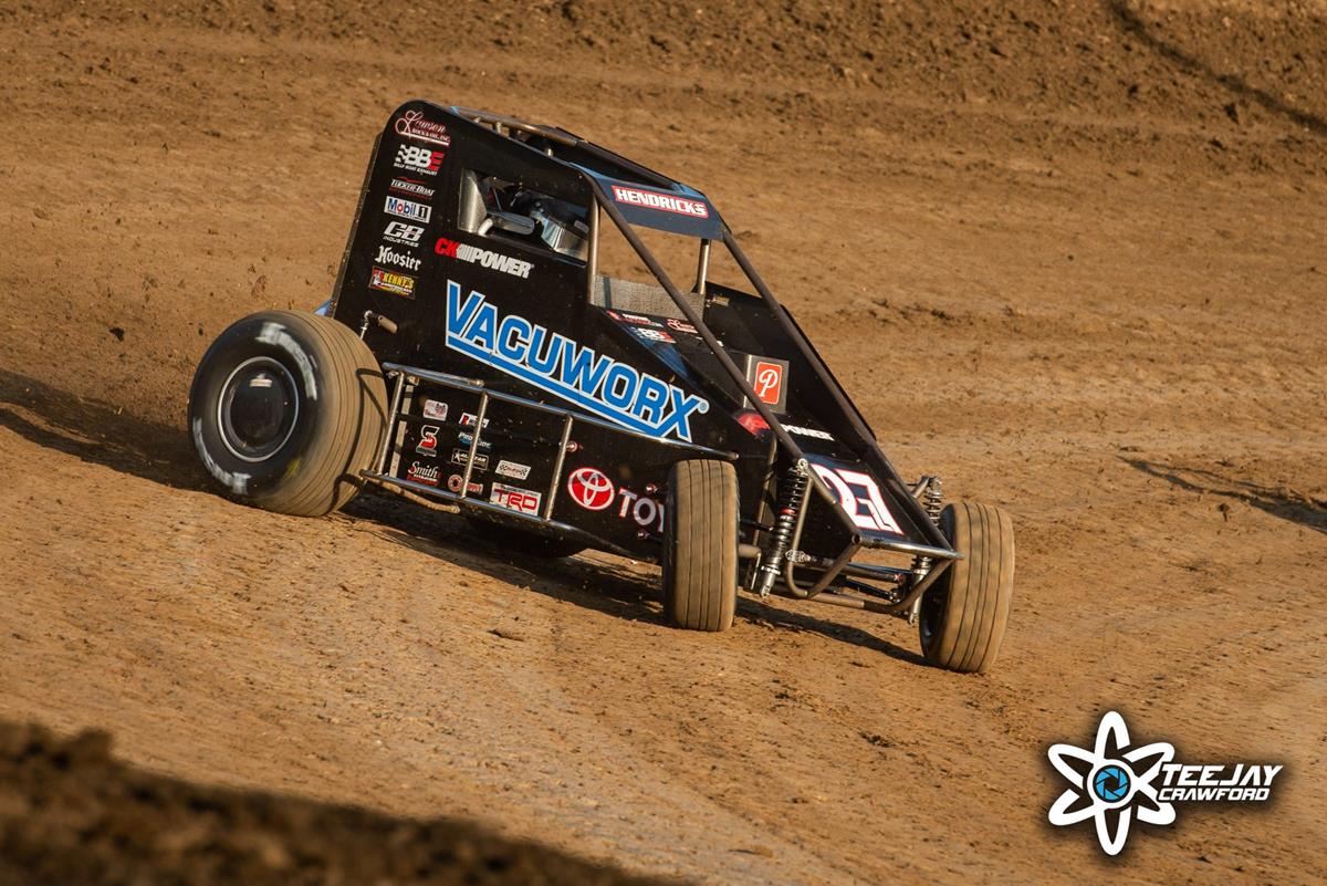 Hendricks Shows Speed During Rough Weekend in Missouri