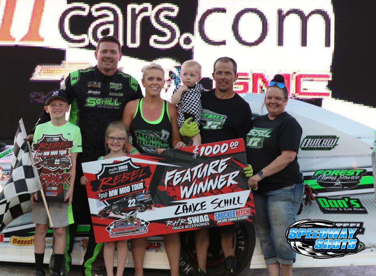River Cities Speedway (Grand Forks, ND) - June 17th, 2022. (Speedway Shots photo)